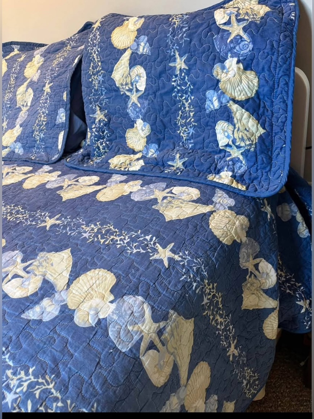Nautical Full Quilted Bedspread two Pilllow Shams Seashells Blue Shell Quilt Set
